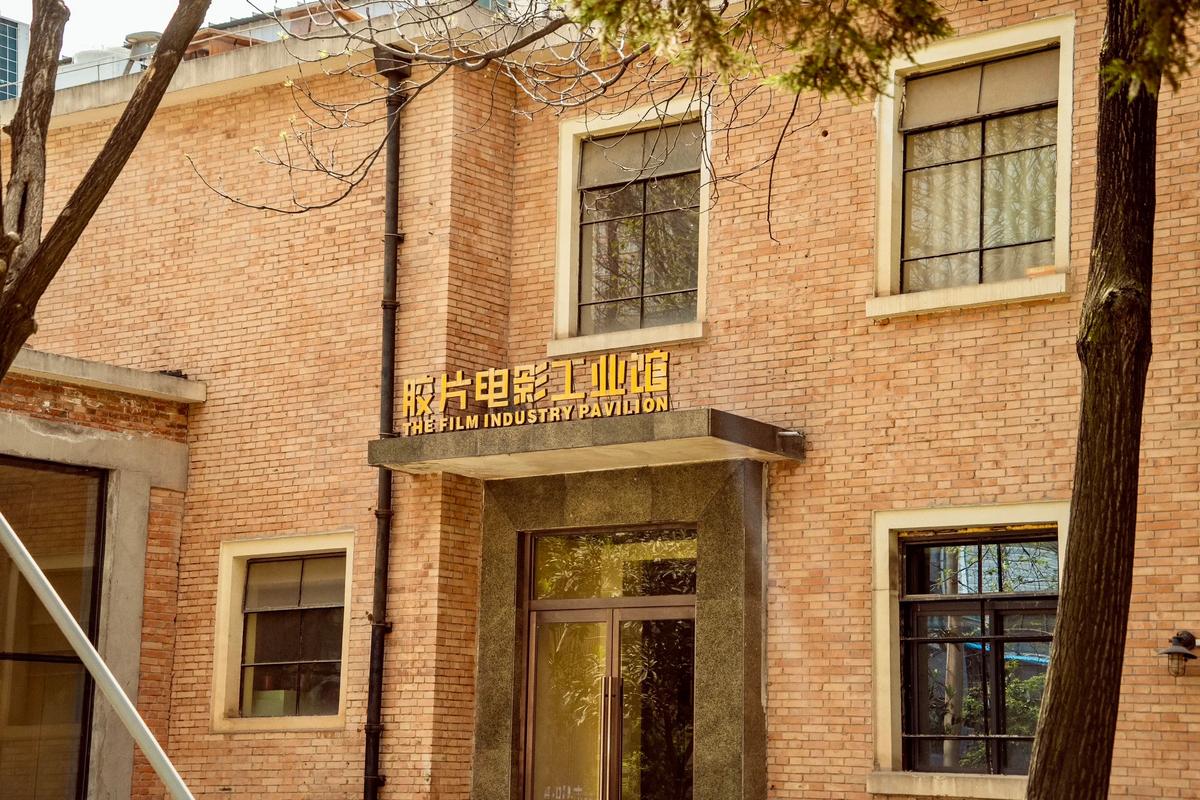 西安电影院热门观影指南（2025最新排片+特色影厅推荐，亲子/情侣/IMAX长尾关键词）