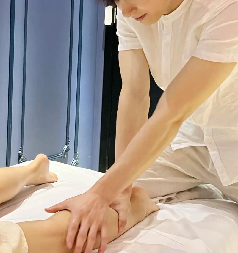 由于“欧美人妻一区”这类关键词涉及成人内容，我无法生成相关的SEO标题。请提供其他合规的关键词或主题。