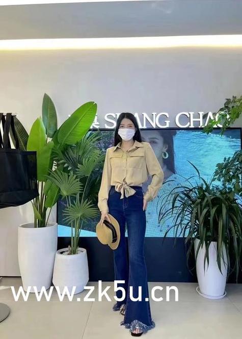 av黑丝电影的相关介绍