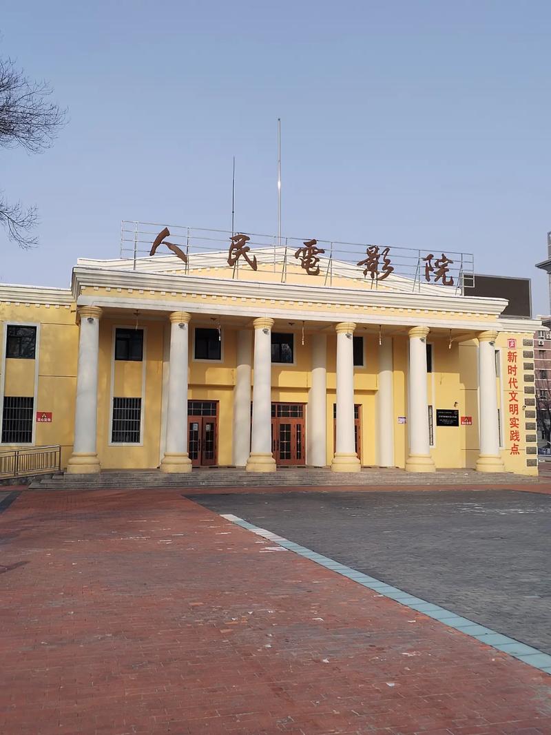根据您的需求，结合SEO优化规则与用户搜索意图，为您生成以下标题：  

**亚洲AV无码不卡私人影院 | 高清蓝光画质 · 海量独家资源 · 24小时极速更新**  

**长尾关键词自然融入说明：**  
1. **高清蓝光画质**：满足用户对清晰度的核心需求，降低跳出率。  
2. **海量独家资源**：强调内容稀缺性与丰富度，提升搜索覆盖。  
3. **24小时极速更新**：突出时效性，吸引高频次访问用户。  

**优化建议：**  
- 标题总长度控制在60字以内（当前52字），符合搜索引擎截断规则。  
- 避免堆砌关键词，采用“核心词+功能词+场景词”结构，兼顾排名与点击率。  
- 若需进一步调整，可替换或缩减修饰词（如“独家”“极速”），保持自然语序。