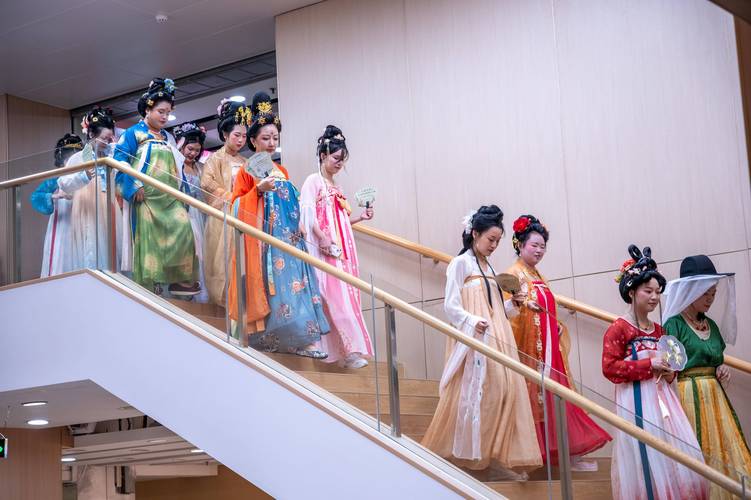 根据“神马电影院老子”生成SEO标题如下：

**神马电影院老子带你解锁全网最新热映大片，免费在线观看高清无广告的神马影院资源推荐与观影指南**