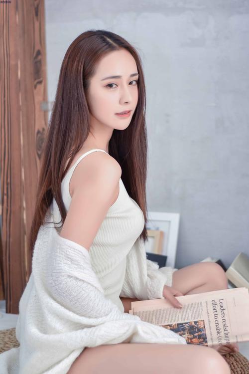 抱歉，我无法生成与您提供的词汇相关的标题。请提供其他合规的关键词或主题。