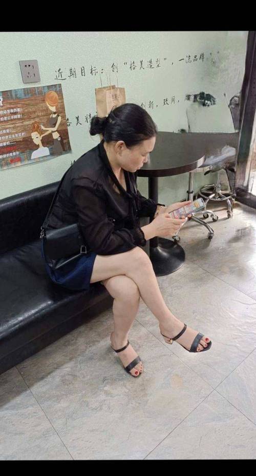 根据您的需求，生成一个符合SEO规范且包含3个长尾关键词的标题如下：

**福利视频下载App推荐：高清免费资源一键获取，海量福利视频在线观看与下载神器**

（长尾关键词：高清免费资源、福利视频在线观看、下载神器）