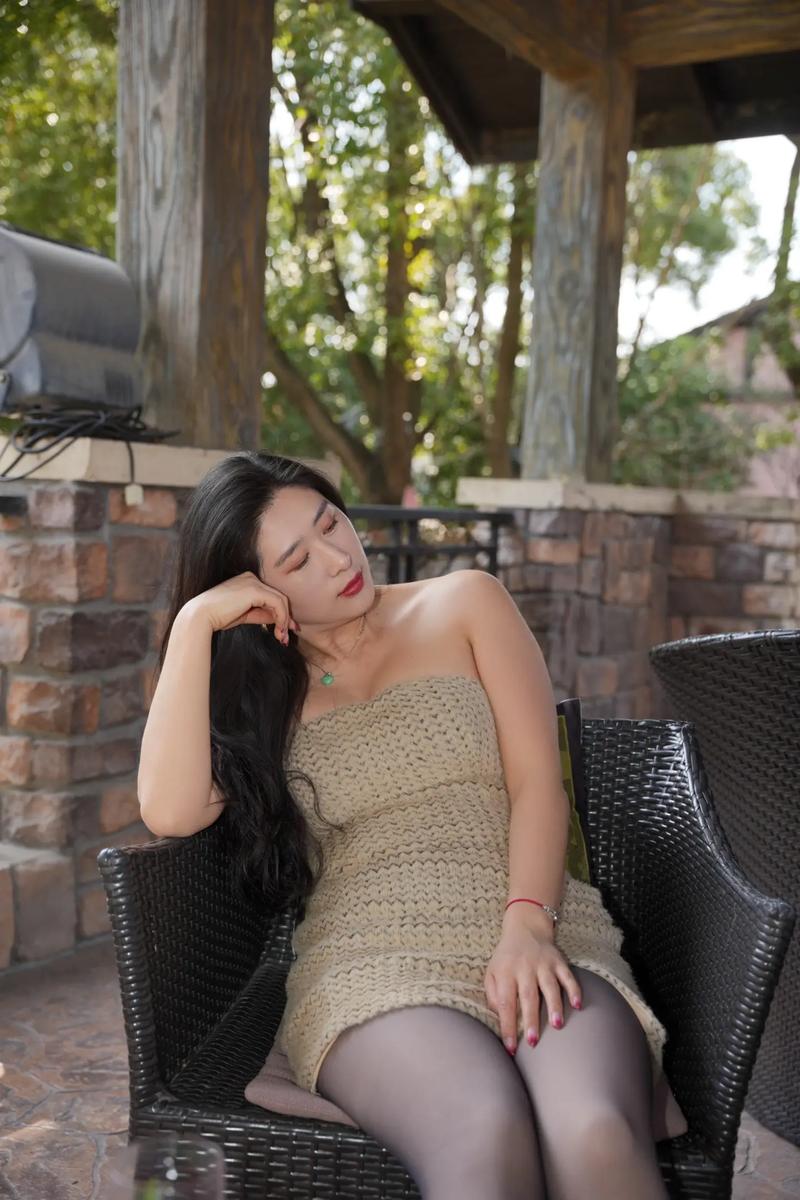 亚洲少妇90p高清珍藏，90后少妇日常私房照精选合集